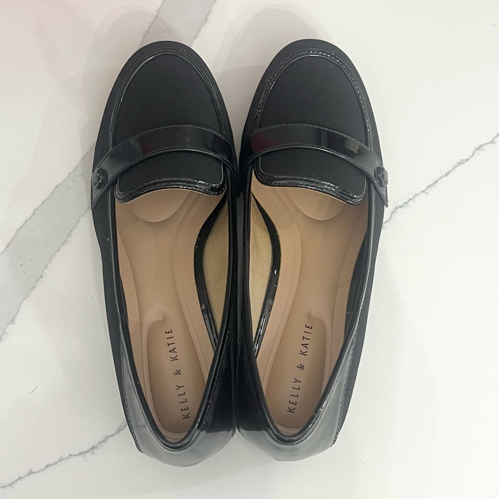 Kelly & Katie Sasha loafers size 7.5 new in box - Picture 2 of 4